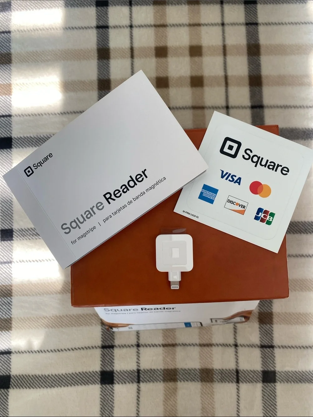 Square Reader Magnetic Card Reader - White